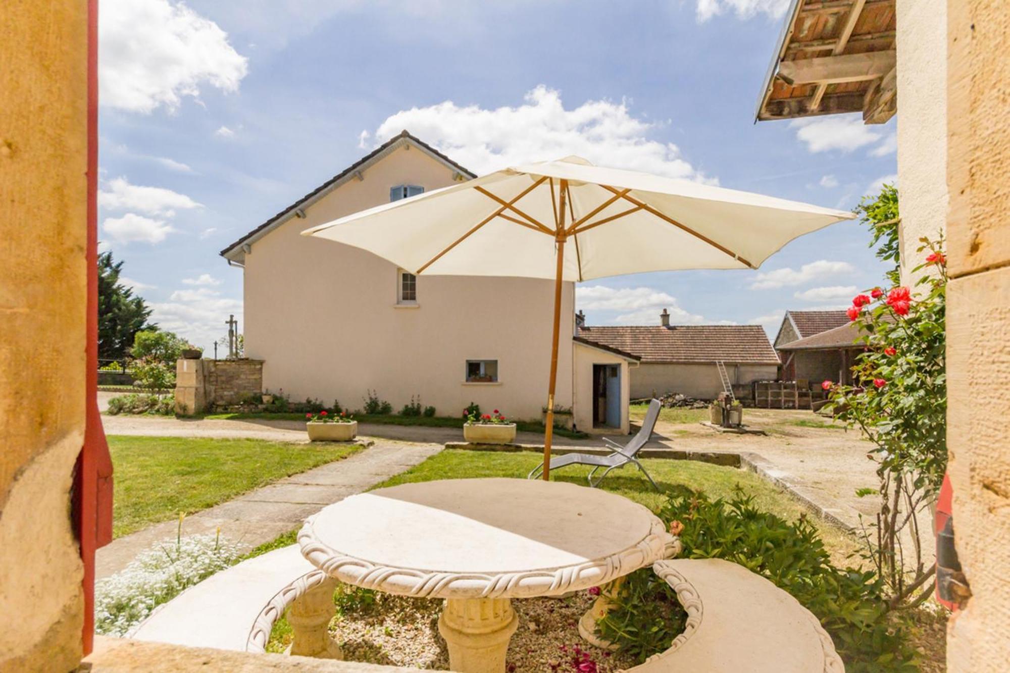 Maison Chaleureuse A Eringes Avec Jardin Et Parking Inclus المظهر الخارجي الصورة